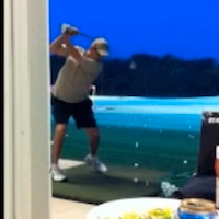 Illustration for article titled The Worst Golf Swings We've Seen (So Far)